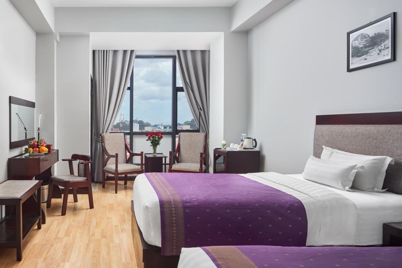Essence Hotel-Пномпень Экстерьер фото